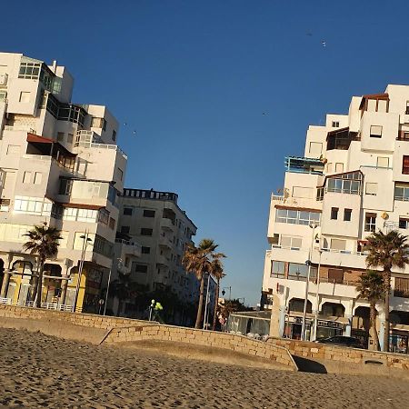 Appartement Avec Piscine, 1Min De La Plage Мартил Екстериор снимка
