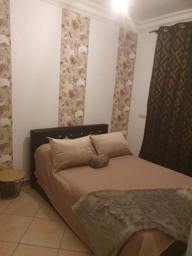 Appartement Avec Piscine, 1Min De La Plage Мартил Екстериор снимка